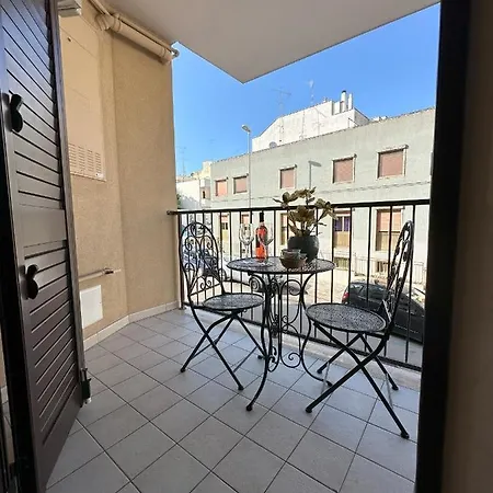 Orchidea A 300 Metri Dal Castello Appartement *