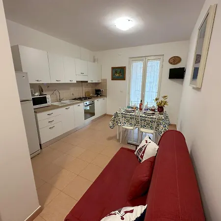 Apartamento Orchidea A 300 Metri Dal Castello *
